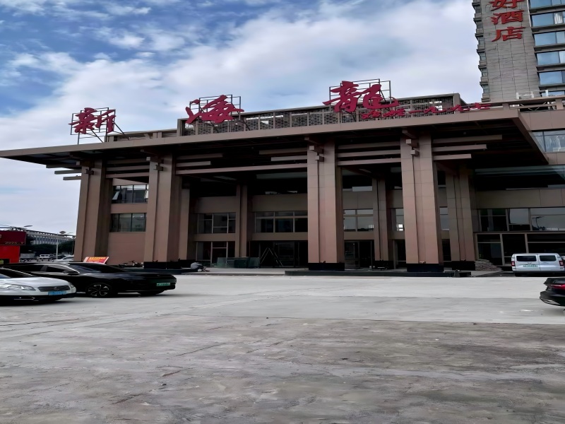 东莞新海龙酒楼公共卫生间隔断定制项目